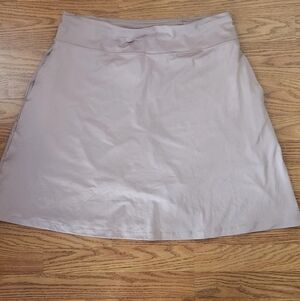 NWT COOrun Beige Active Skort